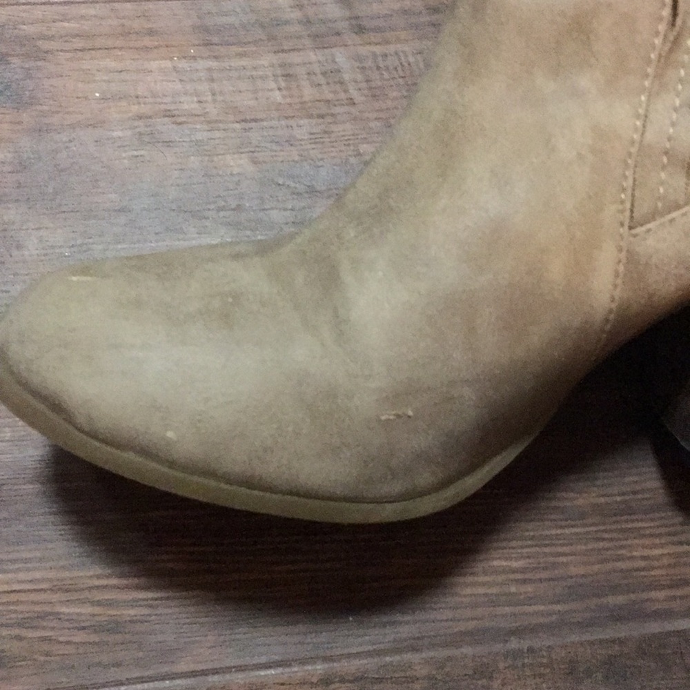 Madden Girl Dominicc Bootie - Picture 2 of 4